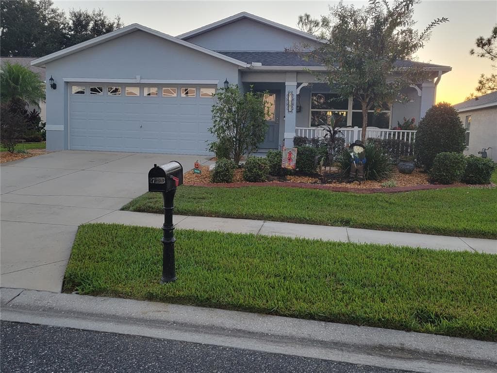 27343 ROANOKE DRIVE, LEESBURG, FL 34748