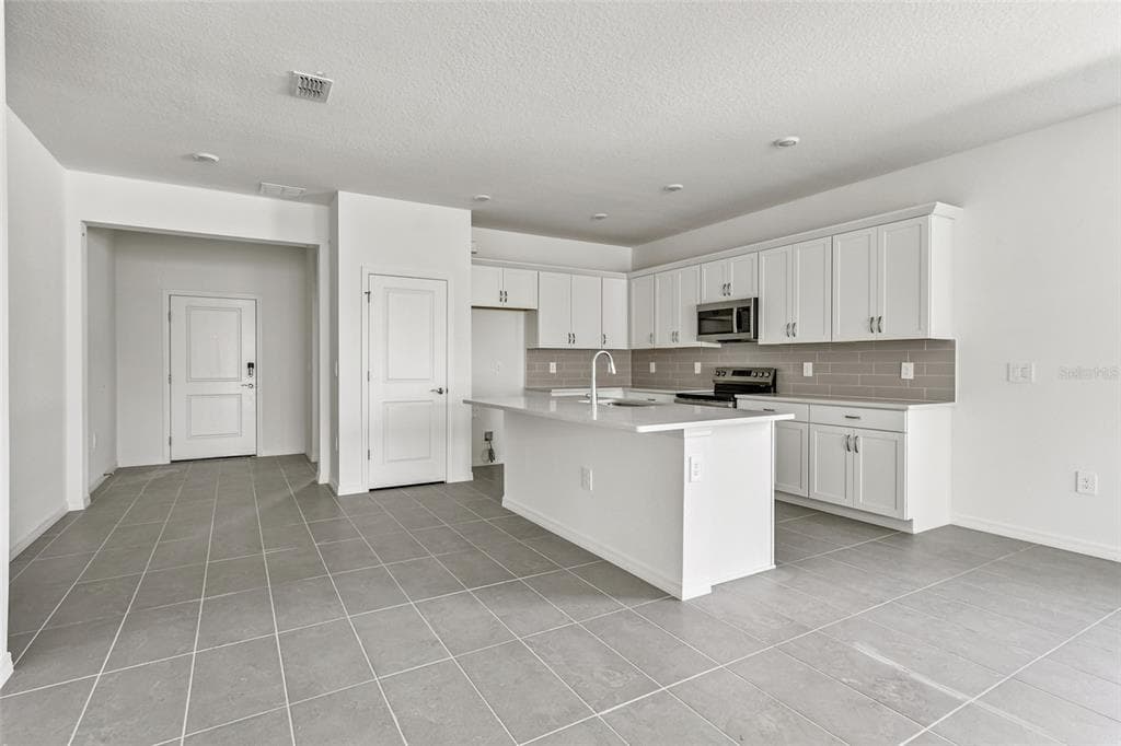 9122 OPTIMIST WAY, PALMETTO, FL 34221 — zdjęcie 3