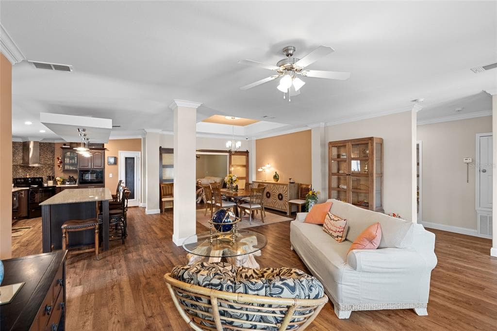 2715 9TH AVENUE N, ST PETERSBURG, FL 33713 — zdjęcie 4