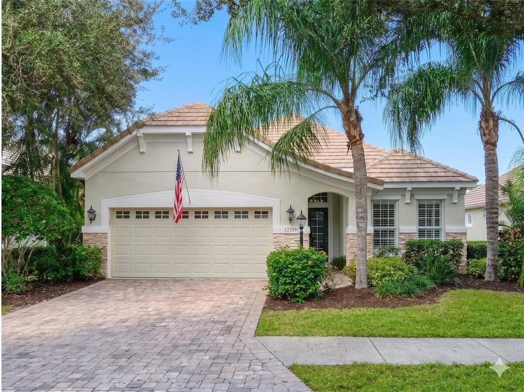12129 THORNHILL COURT, LAKEWOOD RANCH, FL 34202