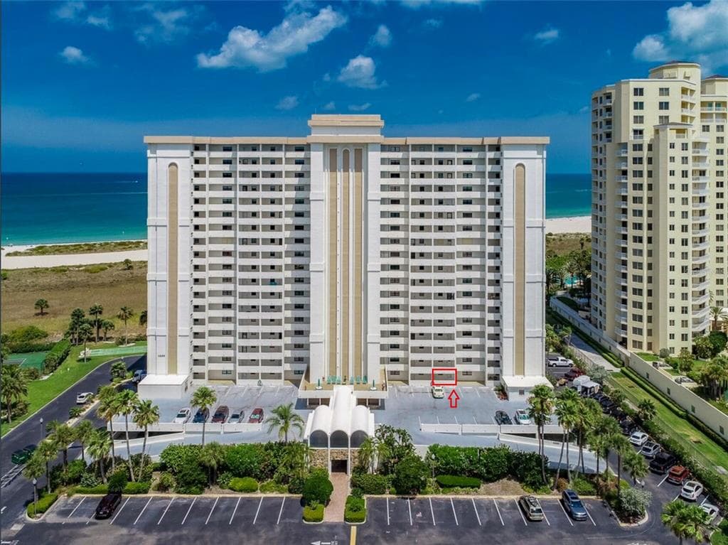 1230 GULF BOULEVARD # 207, CLEARWATER BEACH, FL 33767