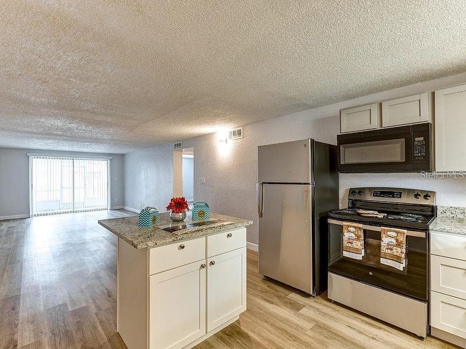 9911 AQUARIUS DRIVE # 3, PORT RICHEY, FL 34668 — zdjęcie 3