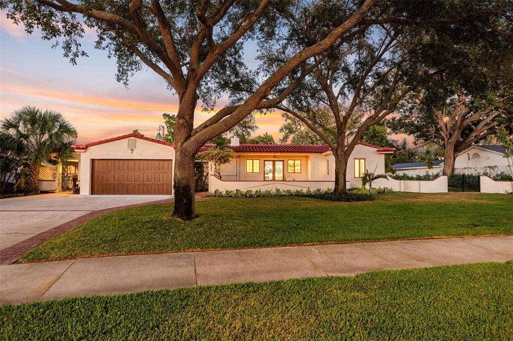 1222 BRIGHTWATERS BOULEVARD NE, ST PETERSBURG, FL 33704