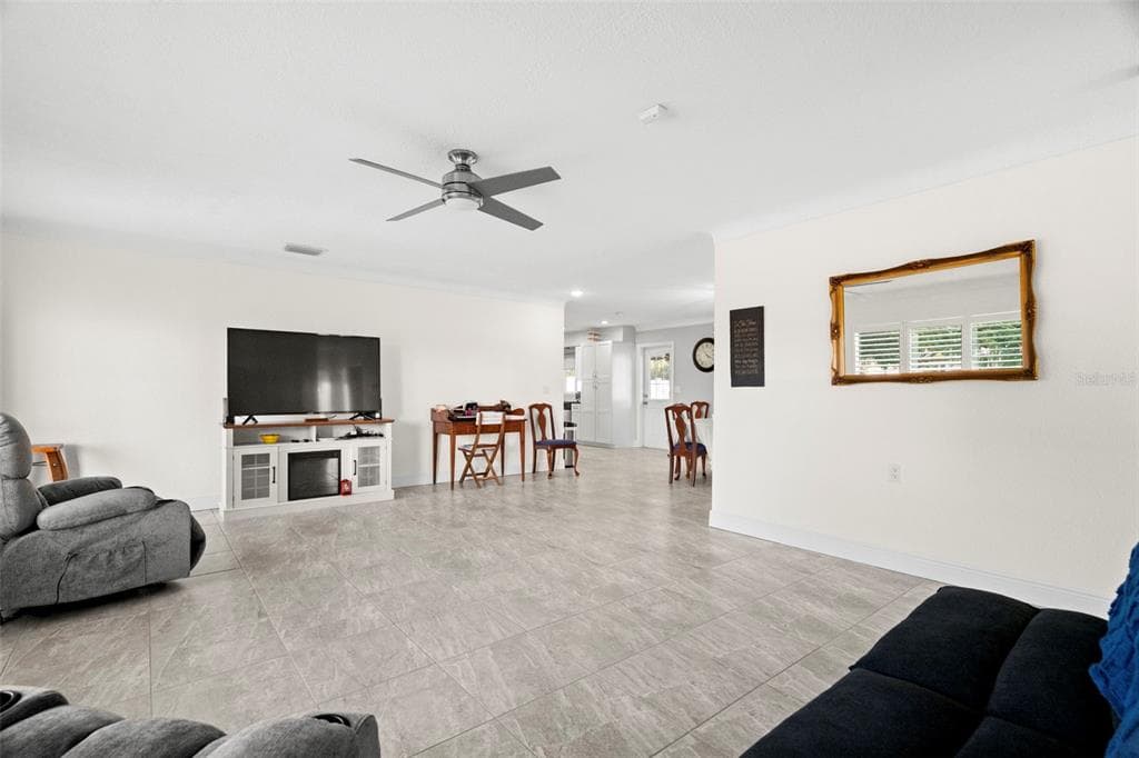 10121 4TH STREET E, TREASURE ISLAND, FL 33706 — zdjęcie 5