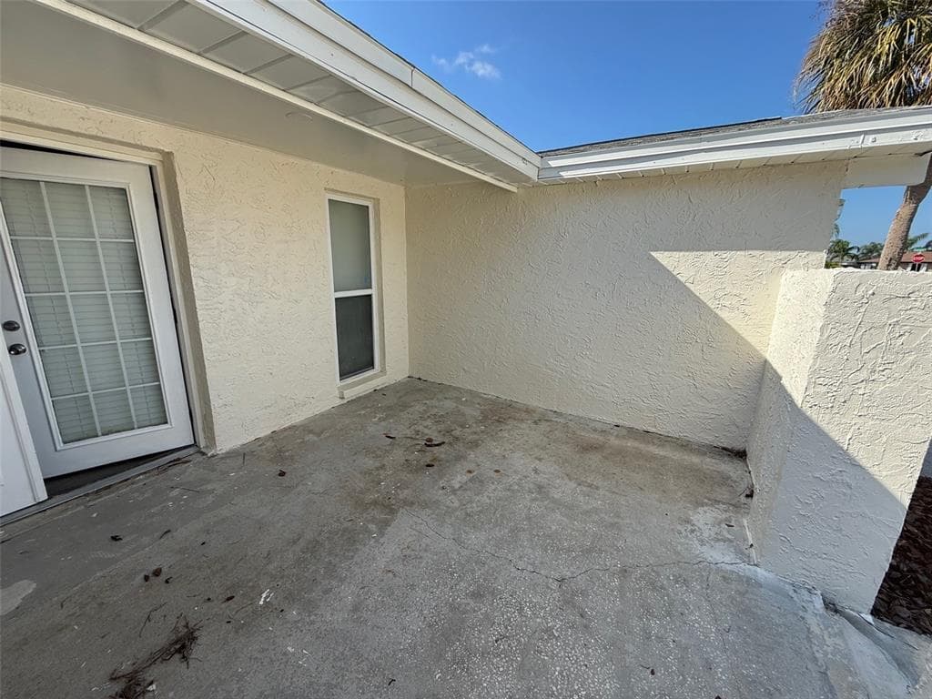 6104 SEABREEZE DRIVE, PORT RICHEY, FL 34668 — zdjęcie 2