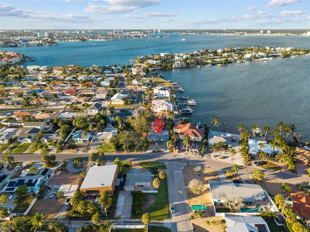 284 44TH AVENUE, ST PETE BEACH, FL 33706 — zdjęcie 5