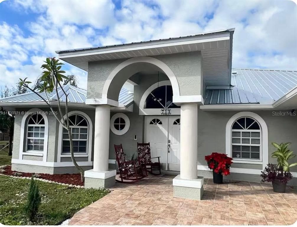 713 5TH AVENUE, LEHIGH ACRES, FL 33972 — zdjęcie 2