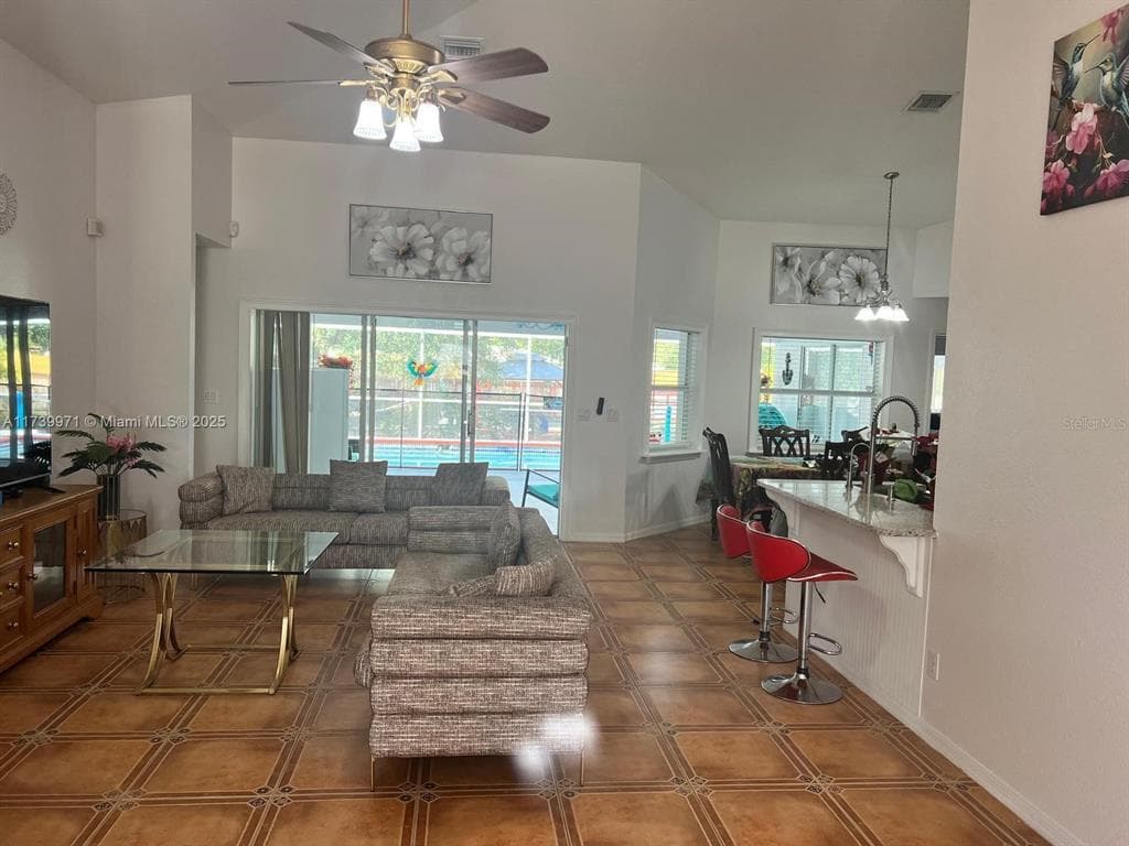 713 5TH AVENUE, LEHIGH ACRES, FL 33972 — zdjęcie 4