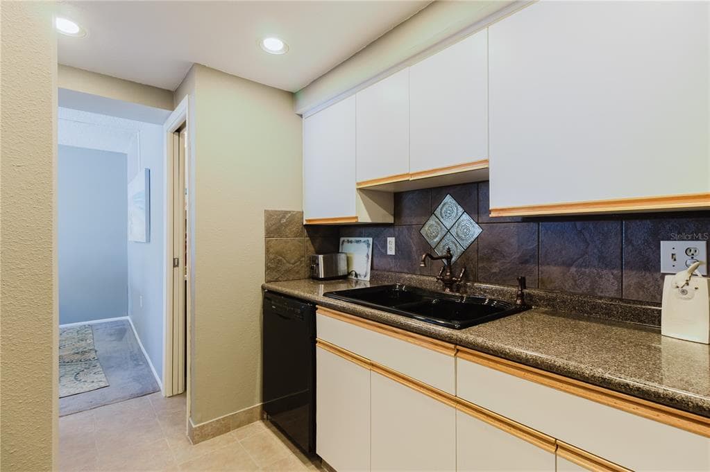 632 EDGEWATER DRIVE # 238, DUNEDIN, FL 34698 — zdjęcie 5