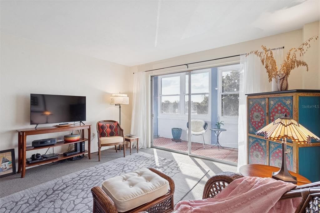 841 4TH AVENUE N # 32, ST PETERSBURG, FL 33701 — zdjęcie 4