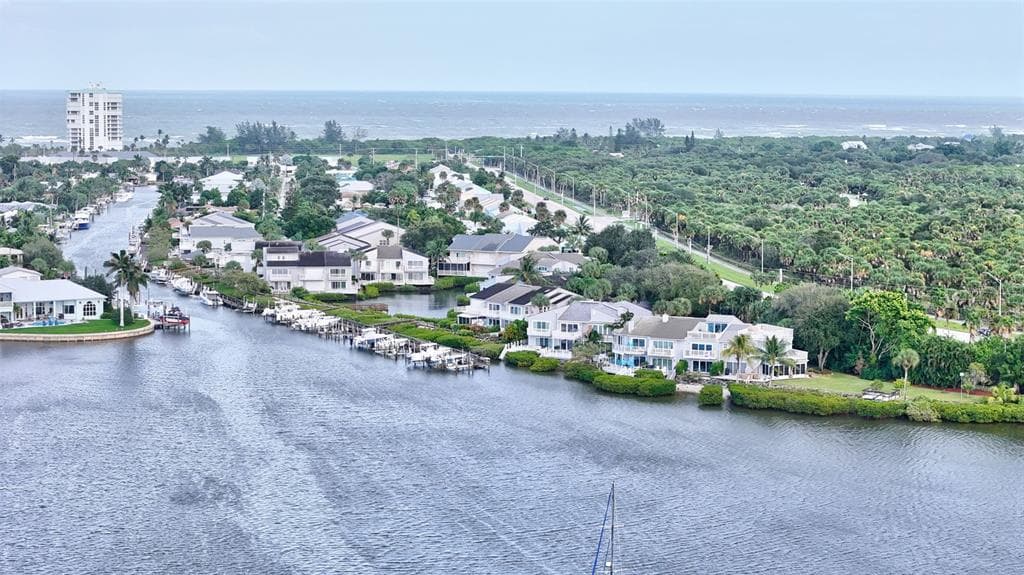 2486 HARBOUR COVE DRIVE, HUTCHINSON ISLAND, FL 34949