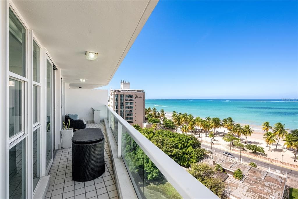 5575 AVENIDA ISLA VERDE # 904, CAROLINA, PR 00979