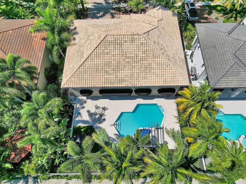 15945 NW 82ND COURT, MIAMI LAKES, FL 33016 — zdjęcie 2