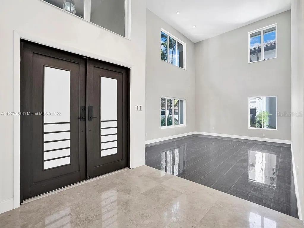 15945 NW 82ND COURT, MIAMI LAKES, FL 33016 — zdjęcie 4