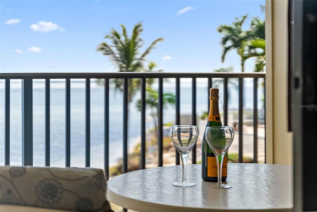 6322 PALMA DEL MAR BOULEVARD S # 209, ST PETERSBURG, FL 33715