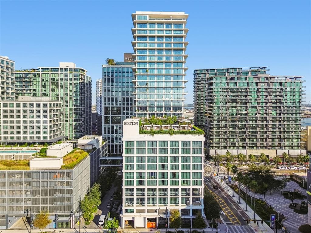 1000 WATER STREET # 2202, TAMPA, FL 33602