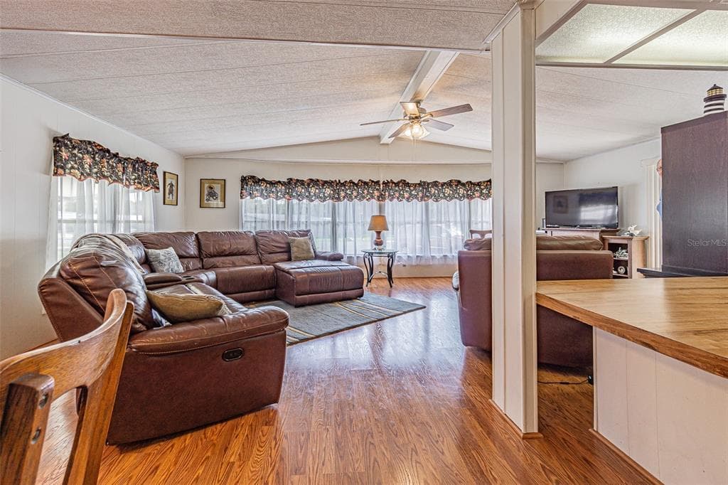 39353 SYCAMORE LANE, ZEPHYRHILLS, FL 33542 — zdjęcie 2