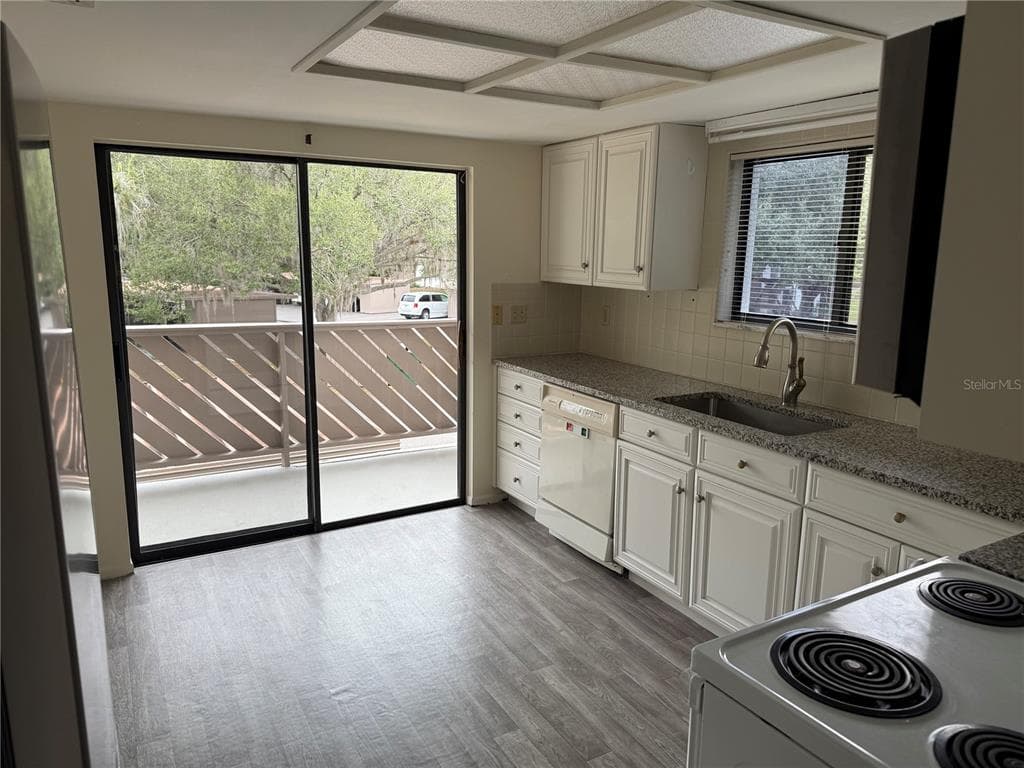 612 BALDWIN AVENUE # C, SAFETY HARBOR, FL 34695 — zdjęcie 5