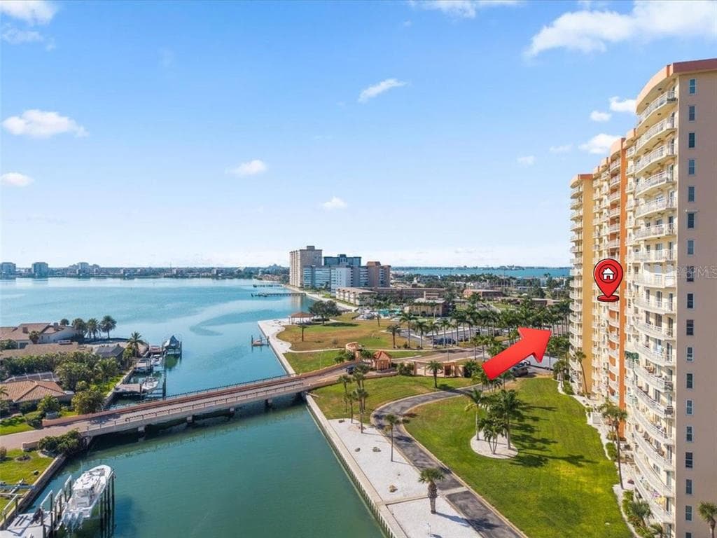 4900 BRITTANY DRIVE S # 812, ST PETERSBURG, FL 33715