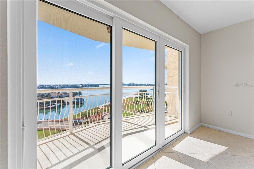 4900 BRITTANY DRIVE S # 812, ST PETERSBURG, FL 33715 — zdjęcie 4