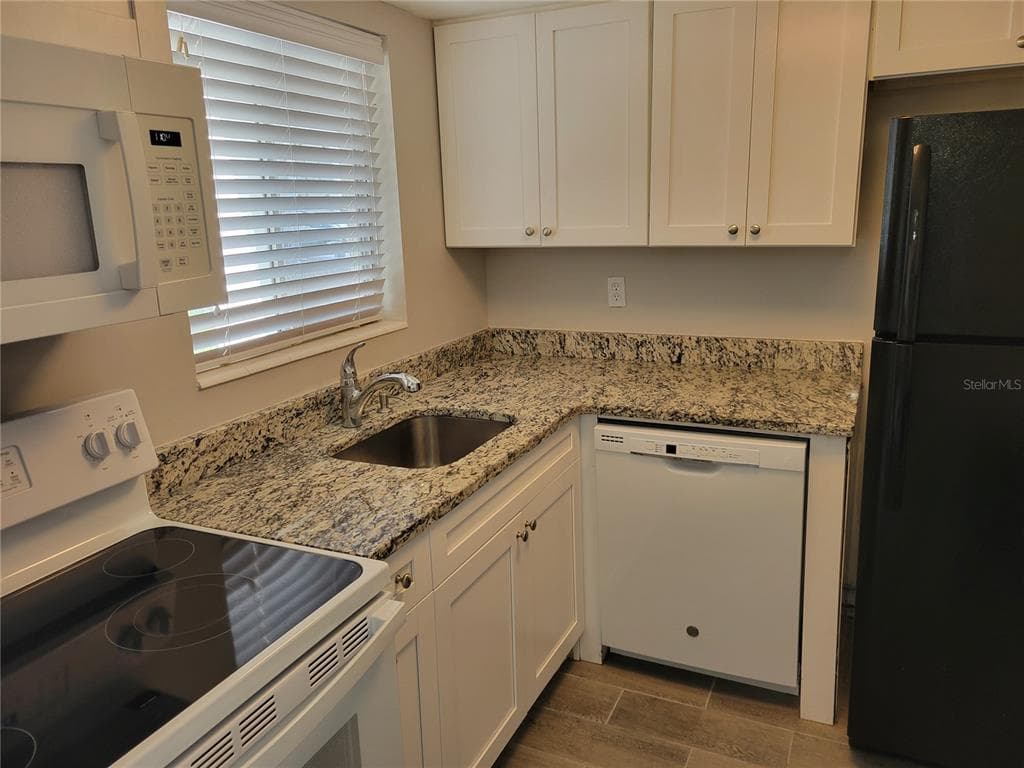2009 CANAL DRIVE # N4, BRADENTON, FL 34207 — zdjęcie 4