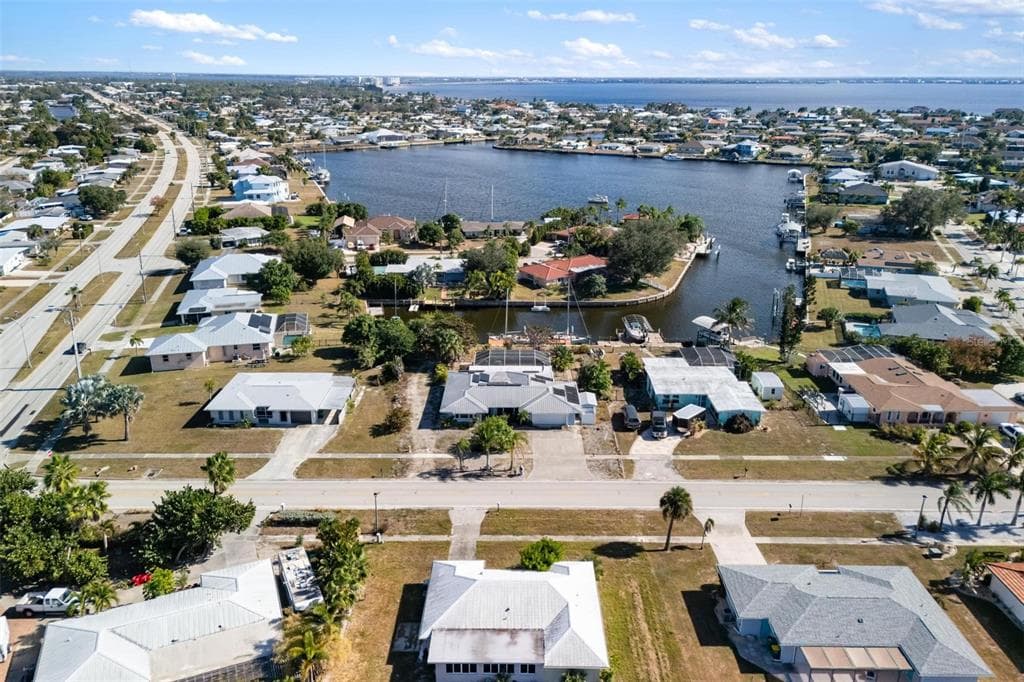 105 COUSLEY DRIVE SE, PORT CHARLOTTE, FL 33952 — zdjęcie 3