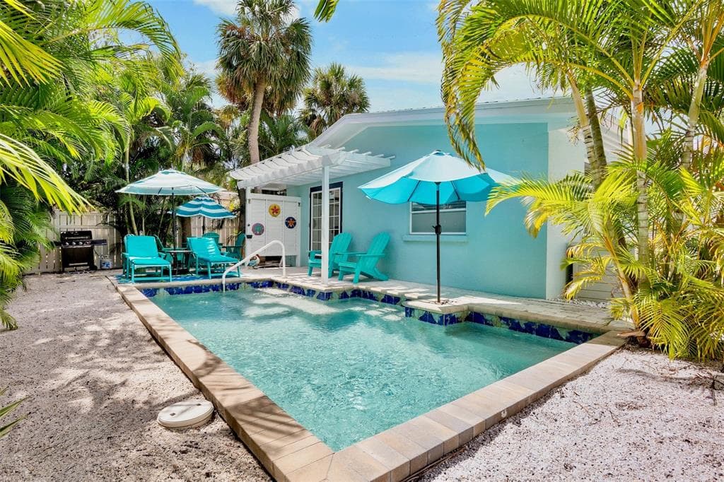 5803 IMPERIORE AVENUE, HOLMES BEACH, FL 34217 — zdjęcie 2