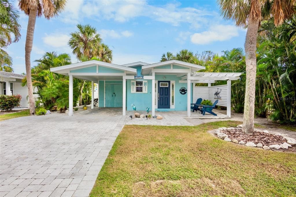 5803 IMPERIORE AVENUE, HOLMES BEACH, FL 34217