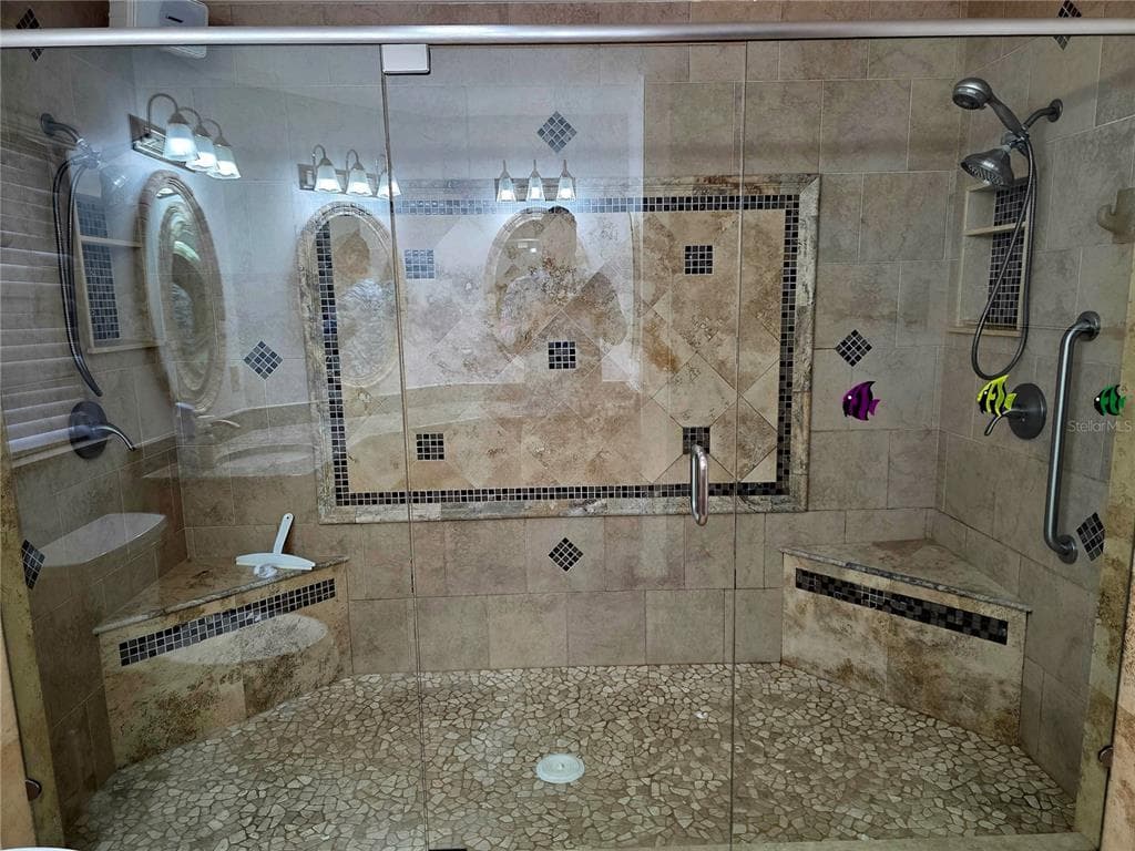 1924 NEW BEDFORD DRIVE, SUN CITY CENTER, FL 33573 — zdjęcie 3