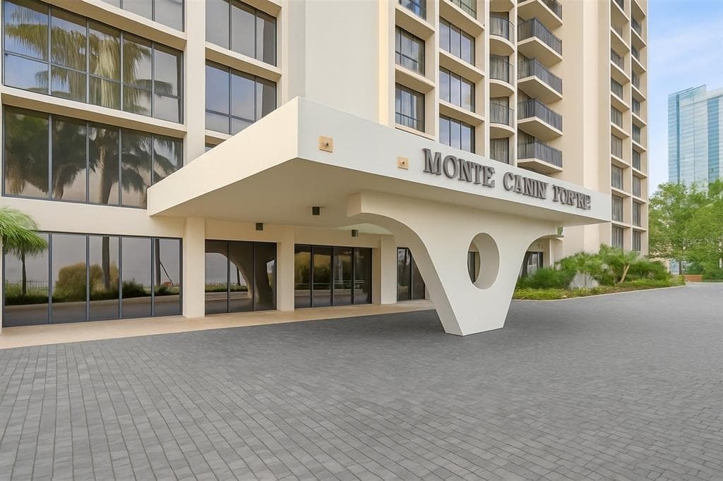 3301 BAYSHORE BOULEVARD # 302E, TAMPA, FL 33629