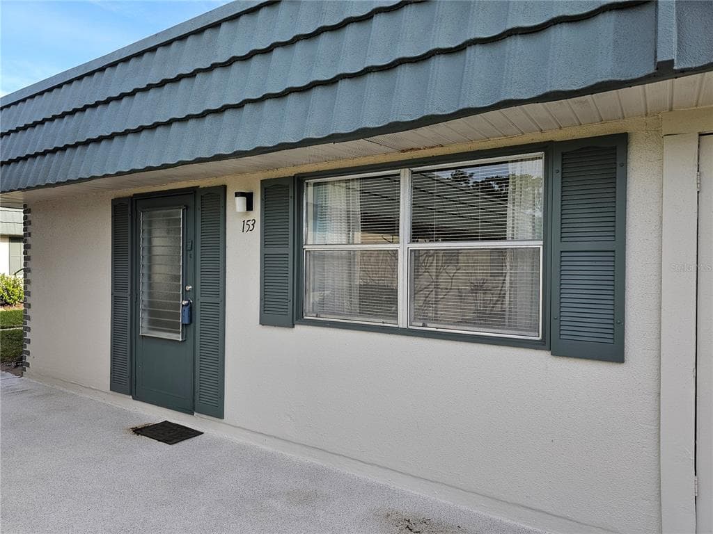 1811 BEDFORD LANE # 153, SUN CITY CENTER, FL 33573