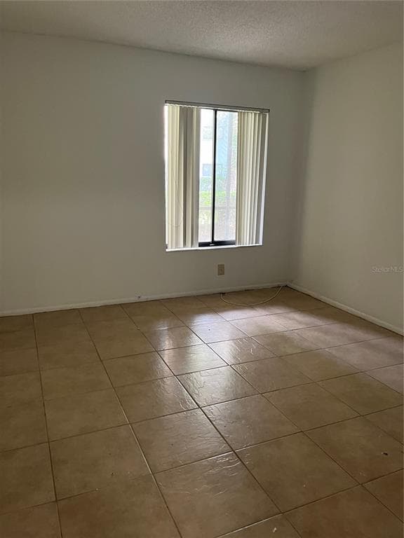 3300 FOX CHASE CIRCLE N # 226, PALM HARBOR, FL 34683 — zdjęcie 3