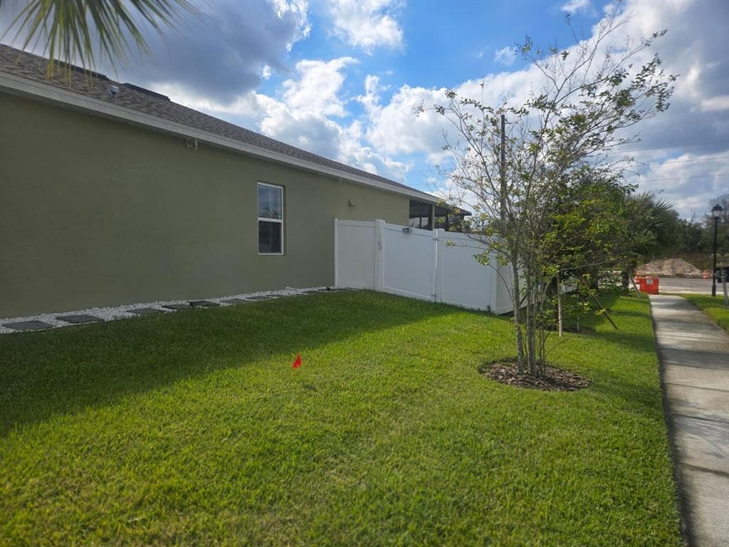 8052 GREENWAY AVENUE, WESLEY CHAPEL, FL 33544 — zdjęcie 5