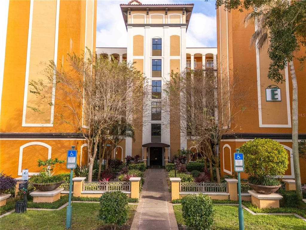 12527 FLORIDAYS RESORT DRIVE # 611-E, ORLANDO, FL 32821