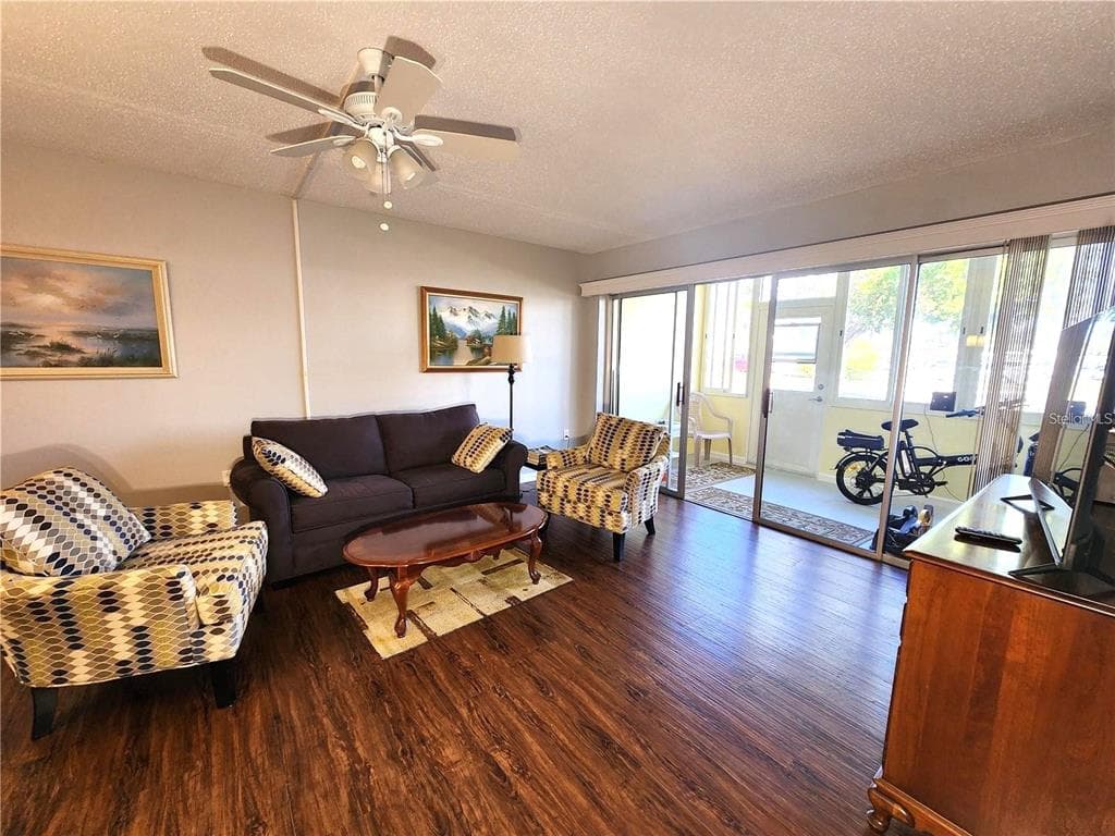 21320 BRINSON AVENUE # 109, PORT CHARLOTTE, FL 33952 — zdjęcie 4