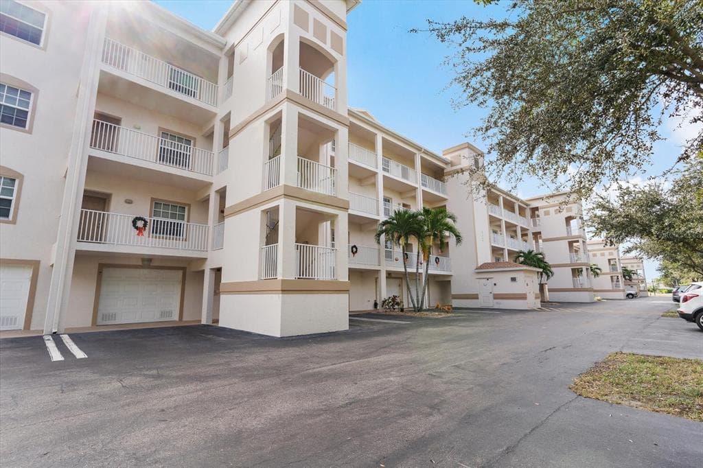 17110 TERRAVERDE CIRCLE # 2415, FORT MYERS, FL 33908