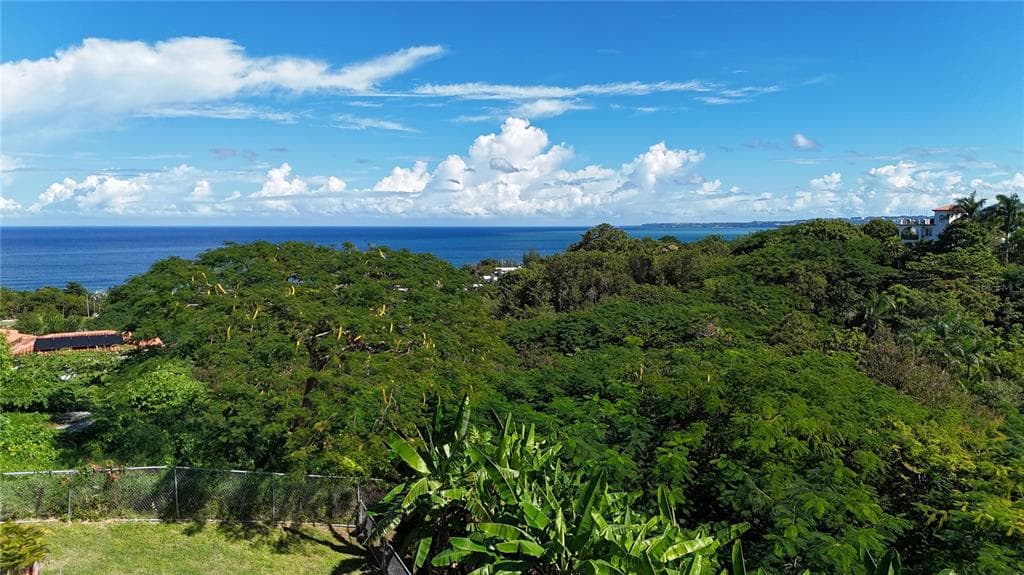 Km 4.4 CARR 413 PUNTAS, RINCON, PR 00677 — zdjęcie 2