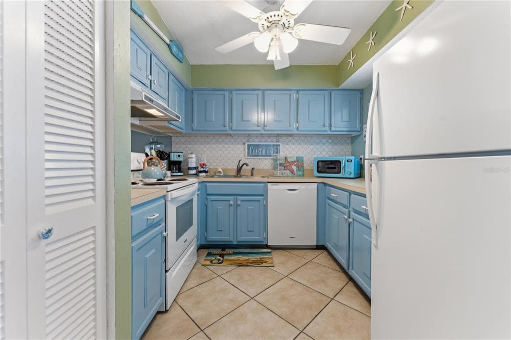 1801 GULF DRIVE N # 238, BRADENTON BEACH, FL 34217 — zdjęcie 5