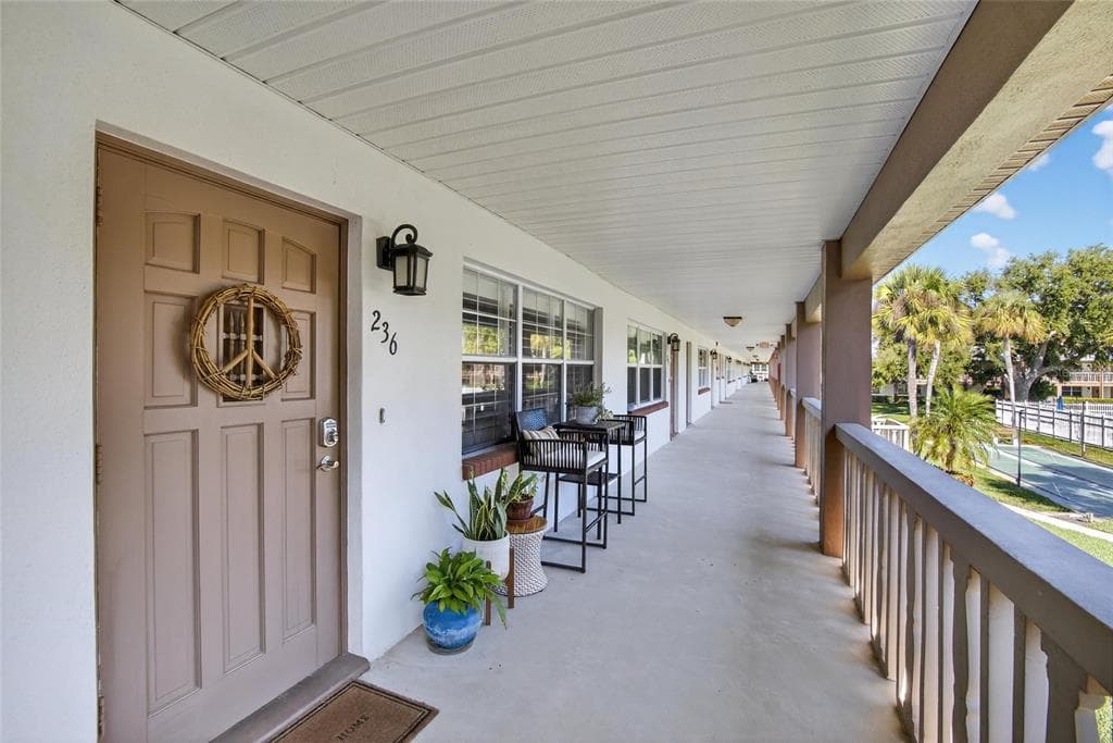 650 PINELLAS POINT DRIVE S # 236, ST PETERSBURG, FL 33705