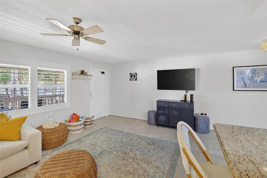 650 PINELLAS POINT DRIVE S # 236, ST PETERSBURG, FL 33705 — zdjęcie 5