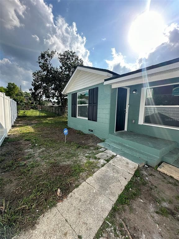 2015 1/2 LAUREL STREET, BARTOW, FL 33830