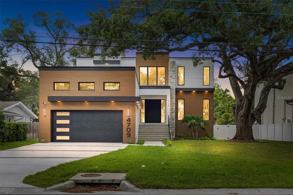 4709 W ESTRELLA STREET, TAMPA, FL 33629