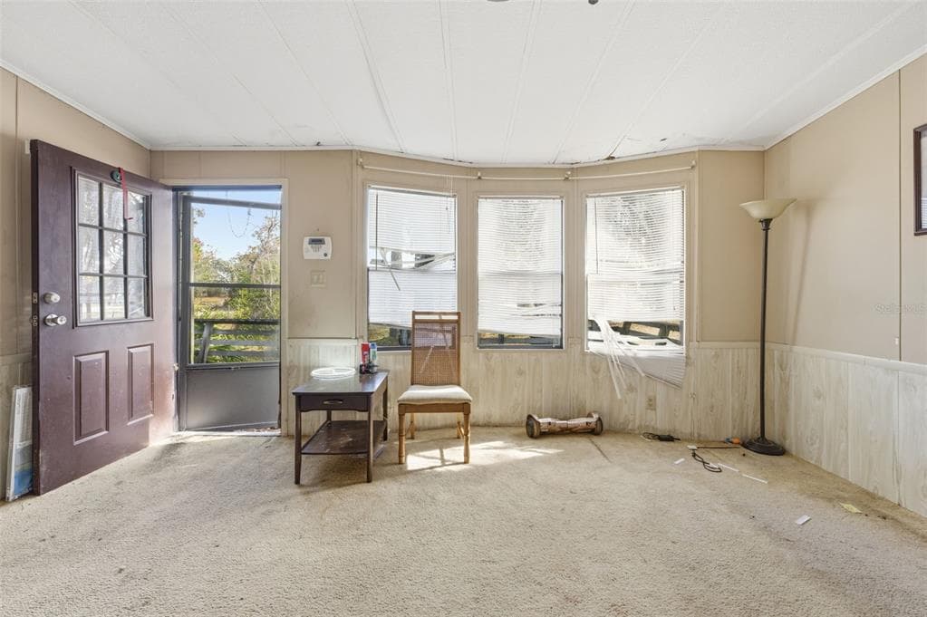 8045 INDIAN TRAIL ROAD, WEEKI WACHEE, FL 34613 — zdjęcie 2