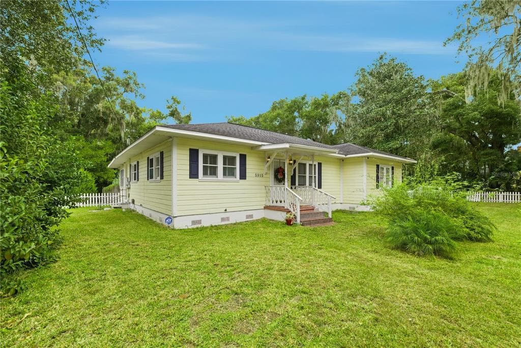 5915 AVENUE F, MC INTOSH, FL 32664 — zdjęcie 2