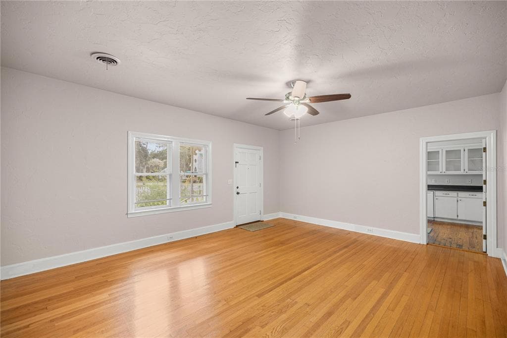 5915 AVENUE F, MC INTOSH, FL 32664 — zdjęcie 4