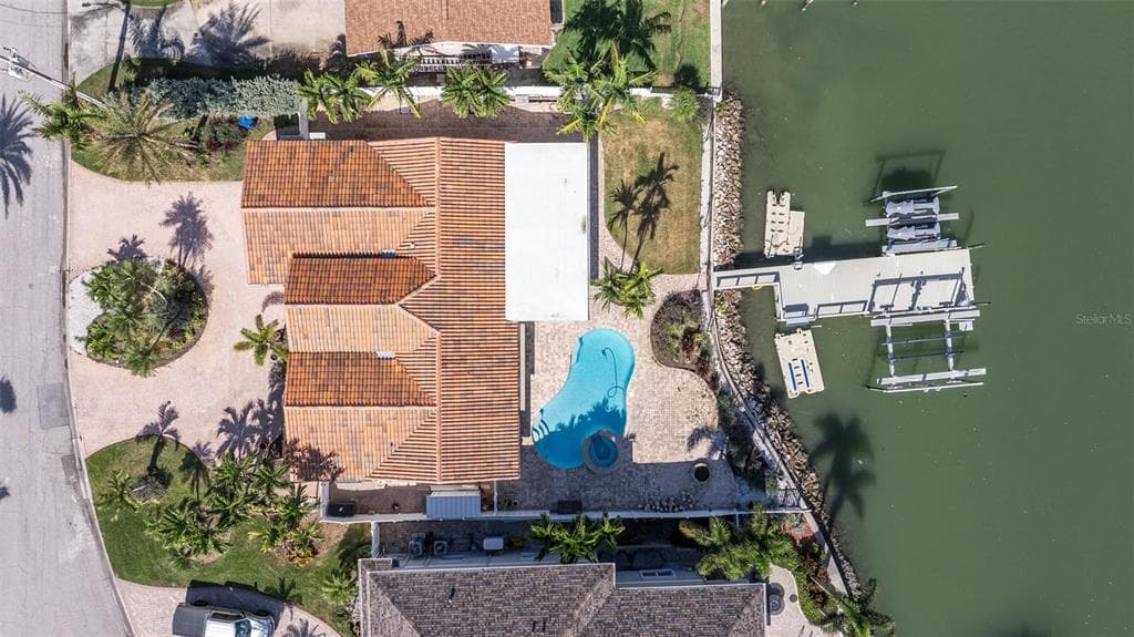7827 9TH AVENUE S, ST PETERSBURG, FL 33707 — zdjęcie 5