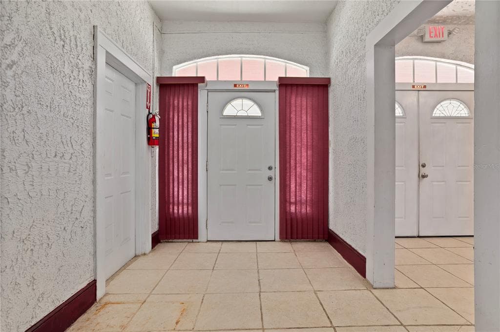 900 S LOCUST AVENUE, SANFORD, FL 32771 — zdjęcie 5