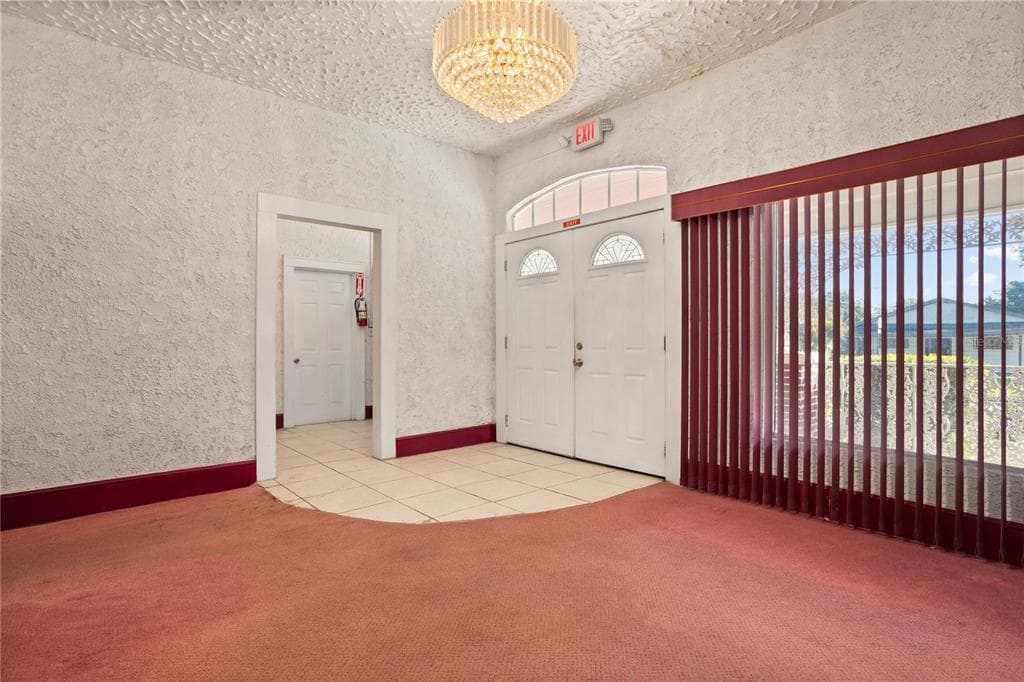900 S LOCUST AVENUE, SANFORD, FL 32771 — zdjęcie 4