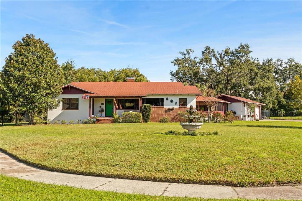 205 SURPRISE DRIVE, WINTER GARDEN, FL 34787