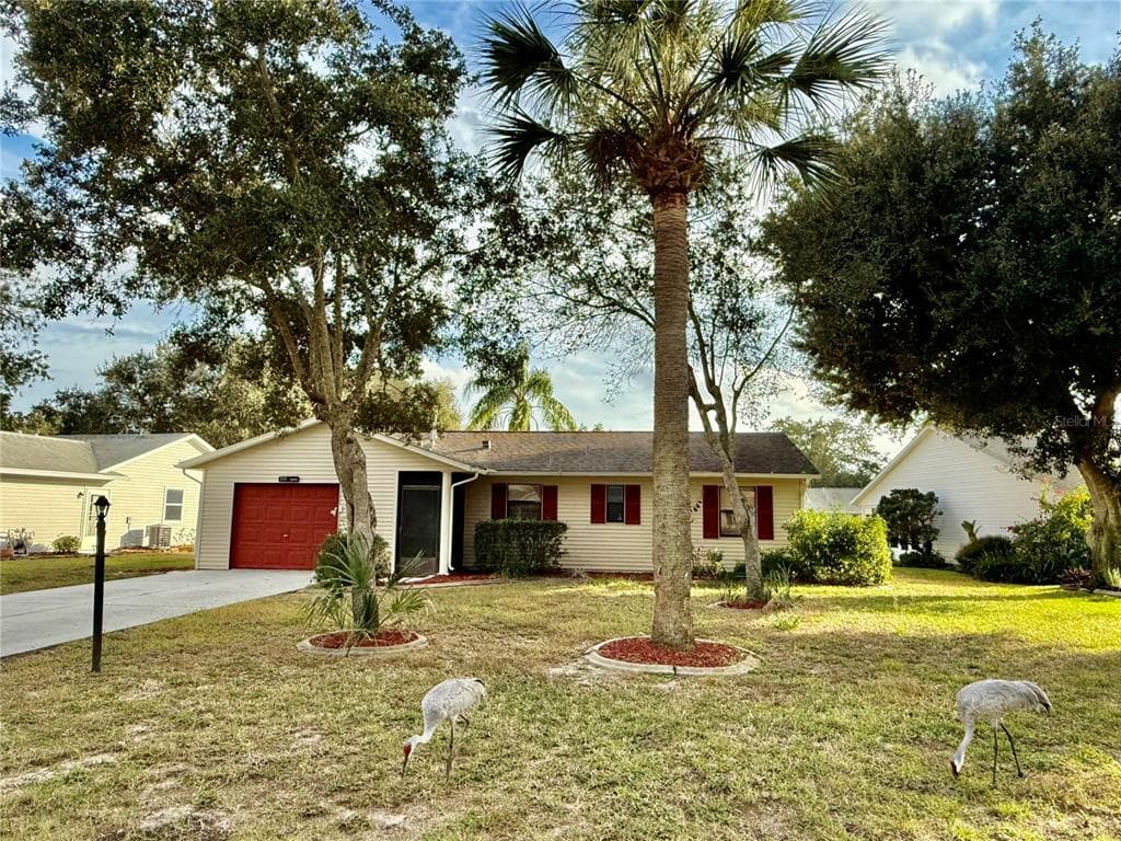 2105 GREENLAW COURT # 2105, LEESBURG, FL 34788